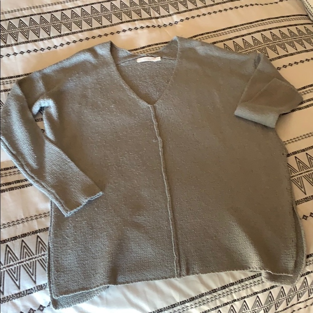 LUSH Muted green V-neck sweater, tunic style, so S